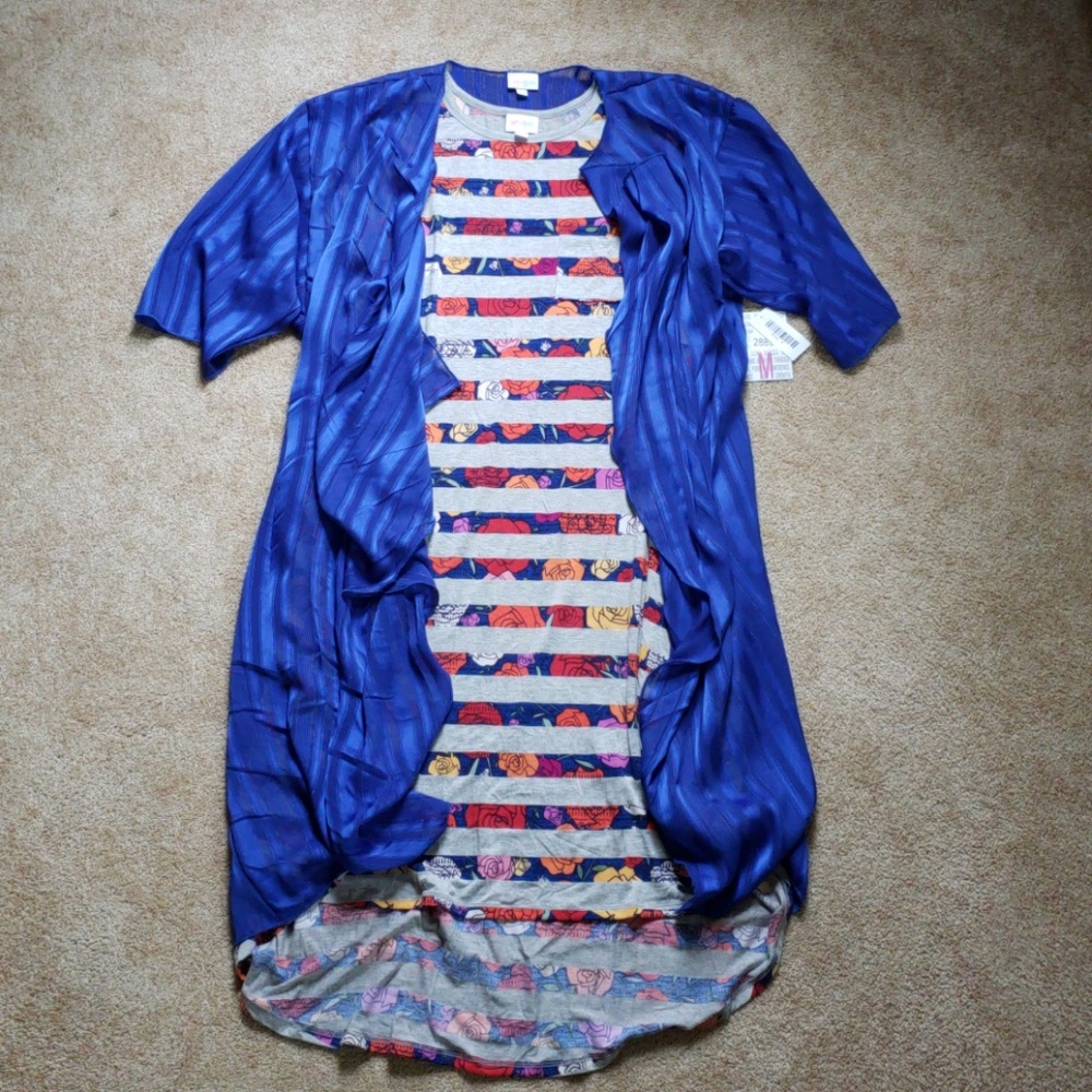 Lularoe Carly - M